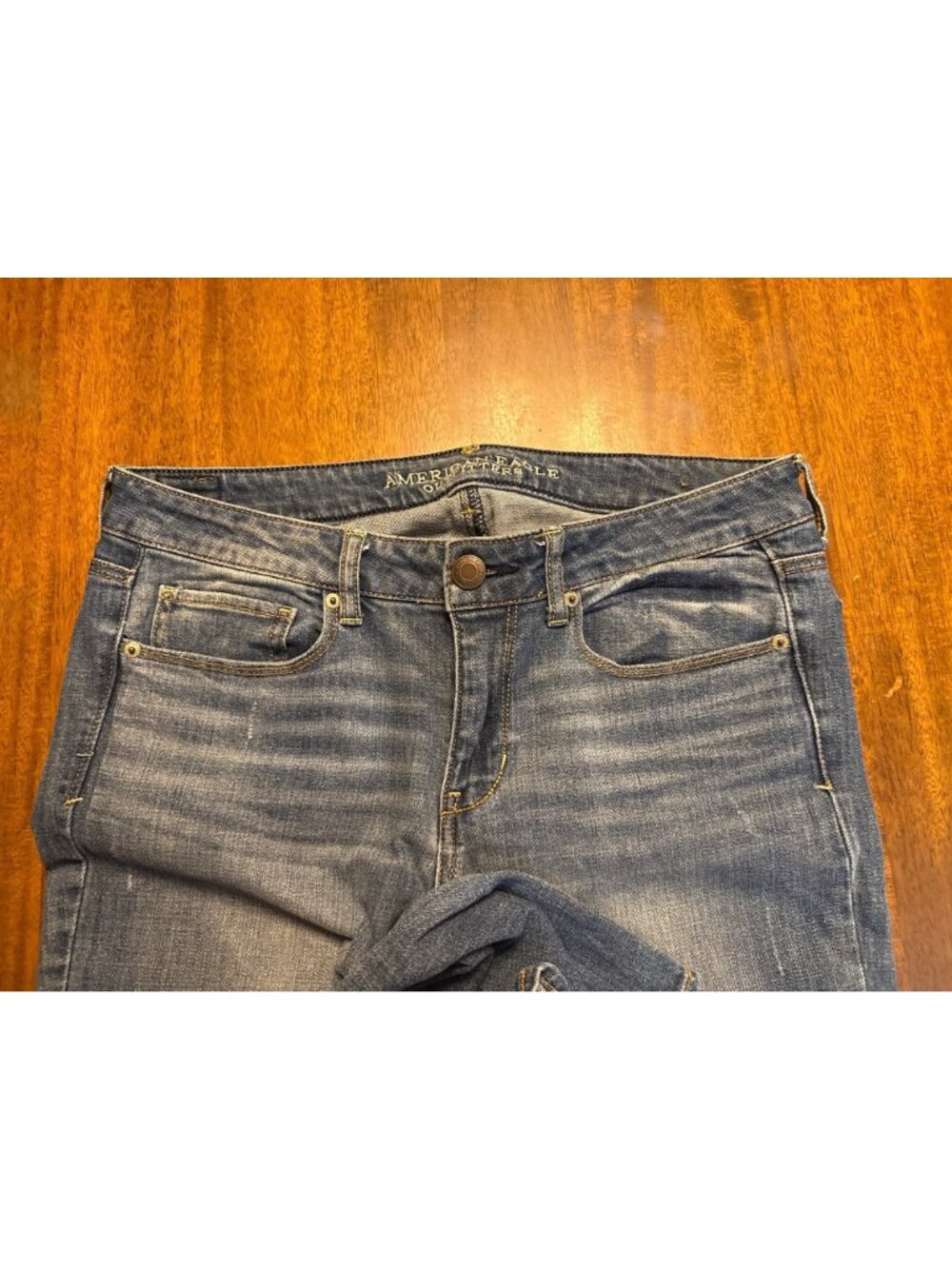 American Eagle Womens Skinny Stretch Jeans Size 12 Distressed Medium Wash Casual - Picture 3 of 7